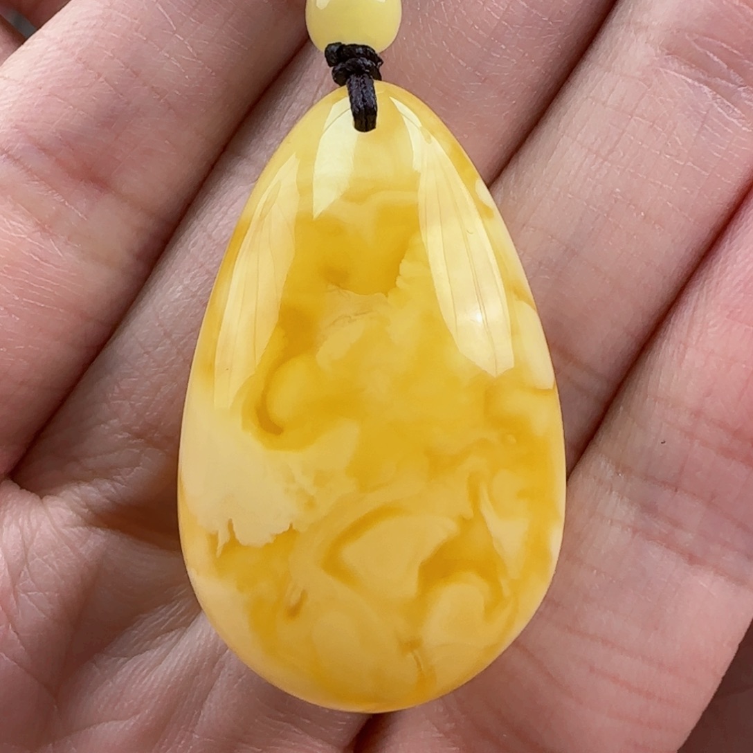 琥珀裸石未镶嵌蜜蜡