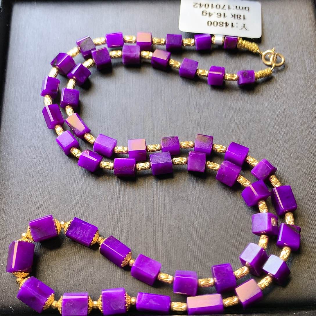 苏纪石（舒俱来）项链18K金镶嵌