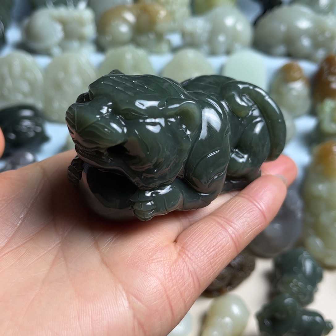 和田玉未镶嵌摆件