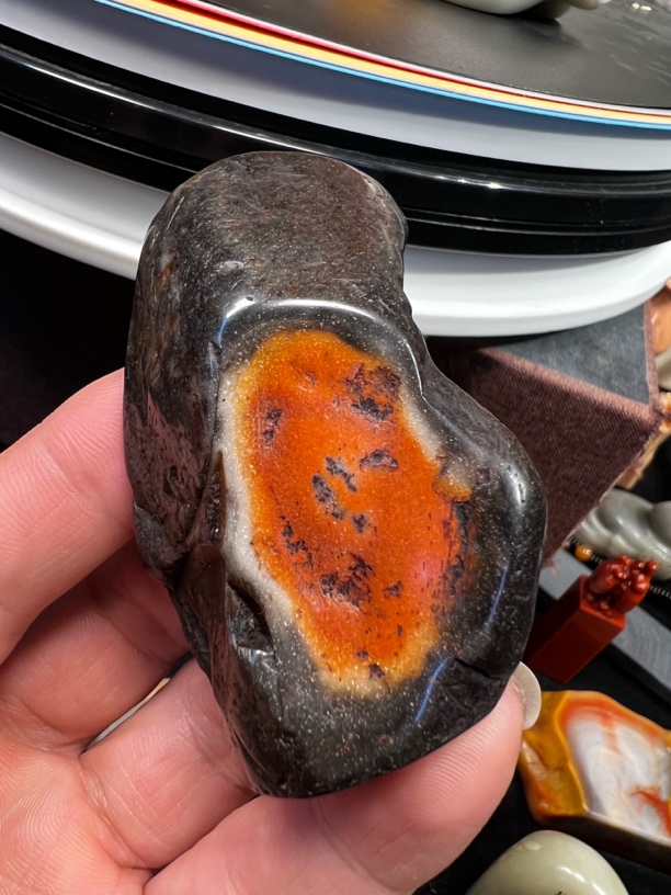 寿山寺坪石，长7.2，宽4.6，厚2.7厘米
