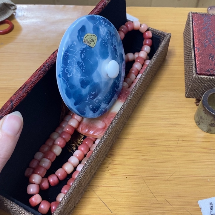 摆件中古工艺品一件