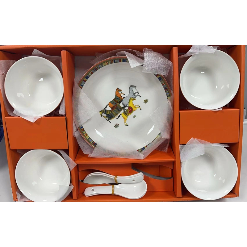 【514团队 露老师】陶瓷轻奢餐具碗盘家用高档10件套礼盒装