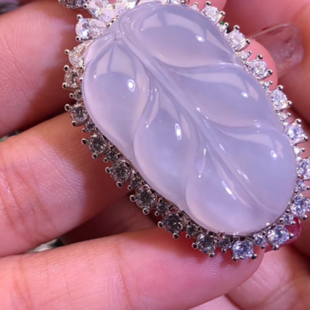 天然翡翠 a 货吊坠