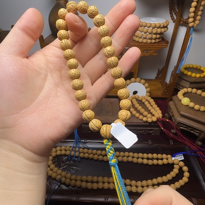 ****&手串桃核野生小金豆手持910