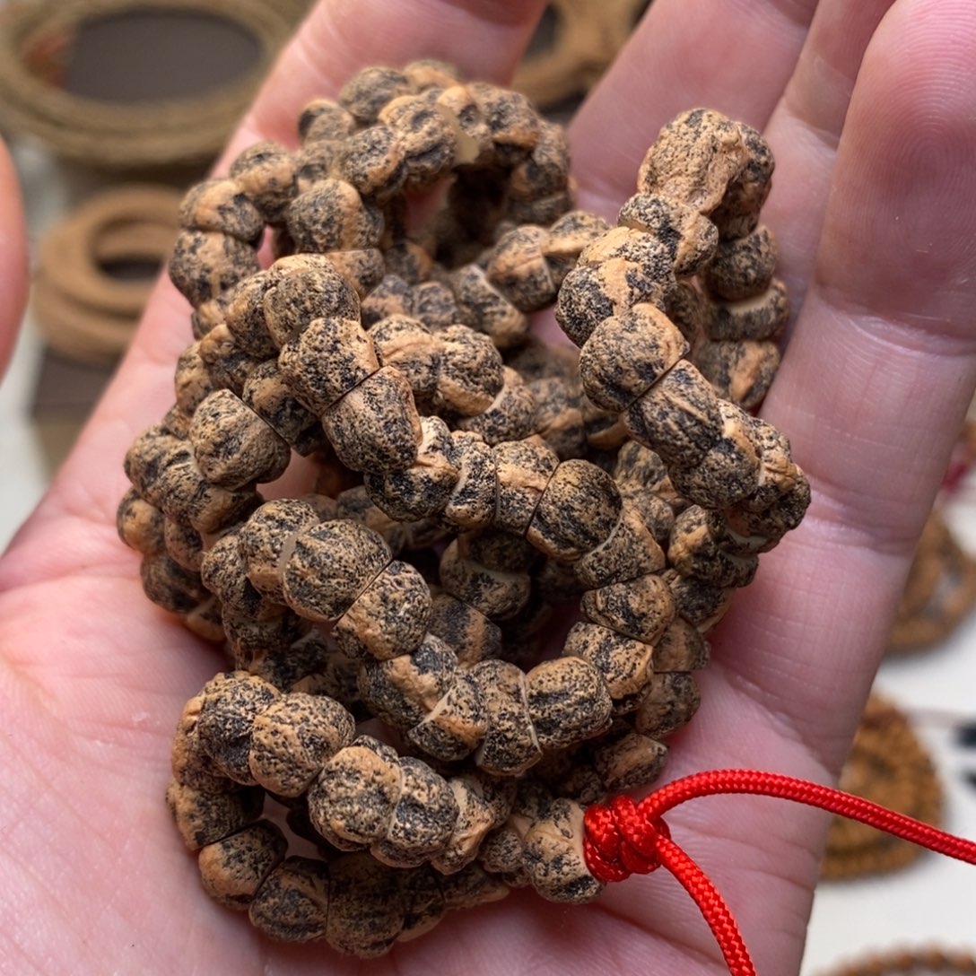 柏香籽/百香籽吊坠