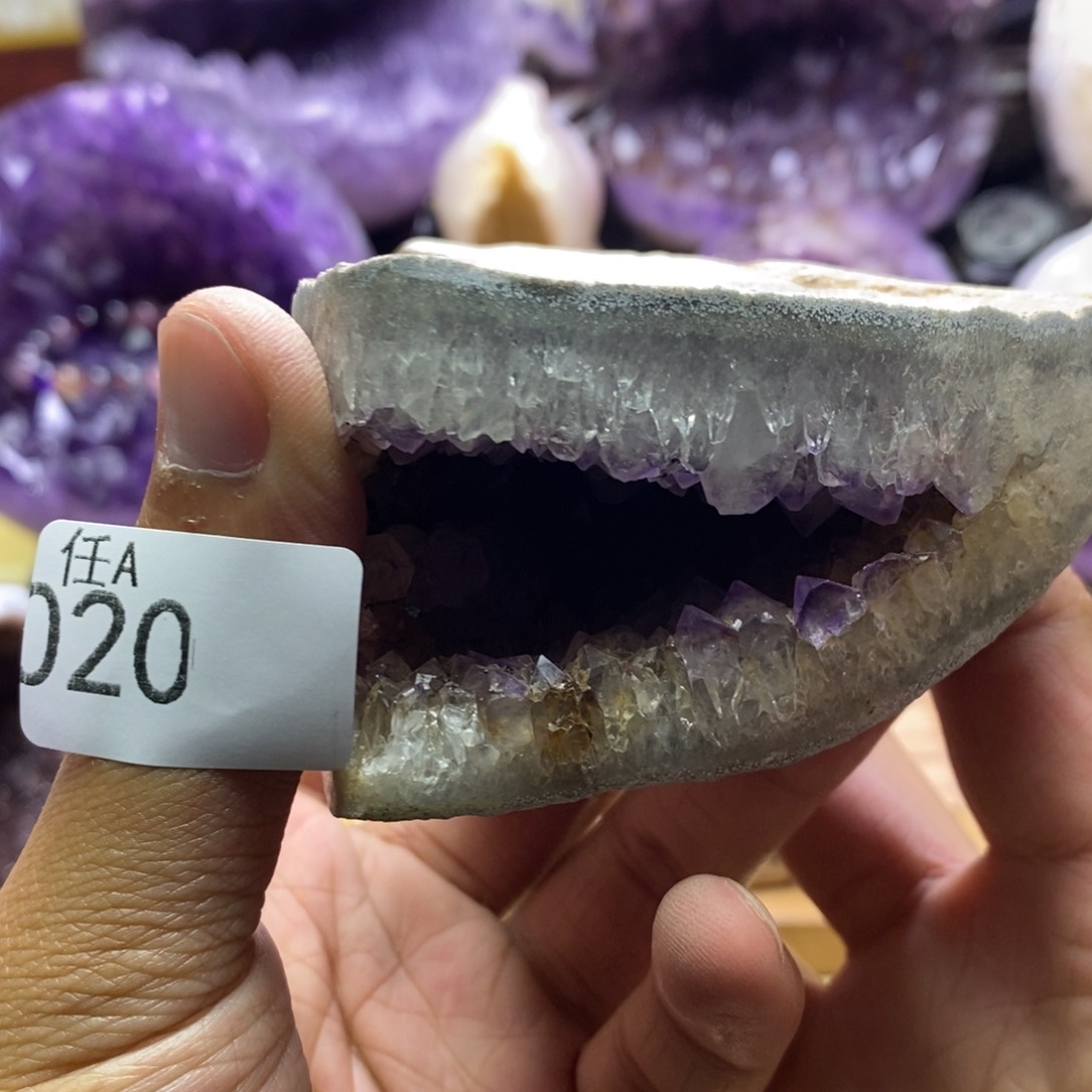 未镶嵌大型摆件（非配饰）水晶