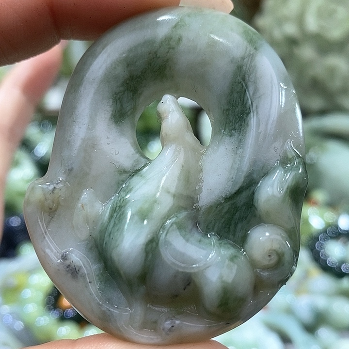 岫玉岫玉吊坠未镶嵌