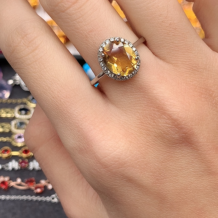 银S925镶嵌黄晶戒指