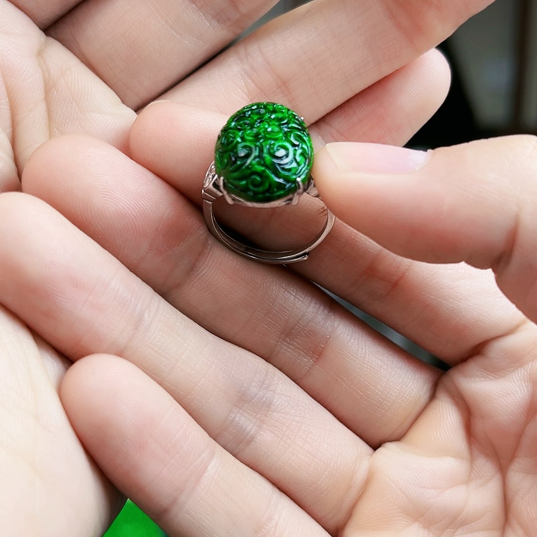 翡翠戒指银S925镶嵌戒指