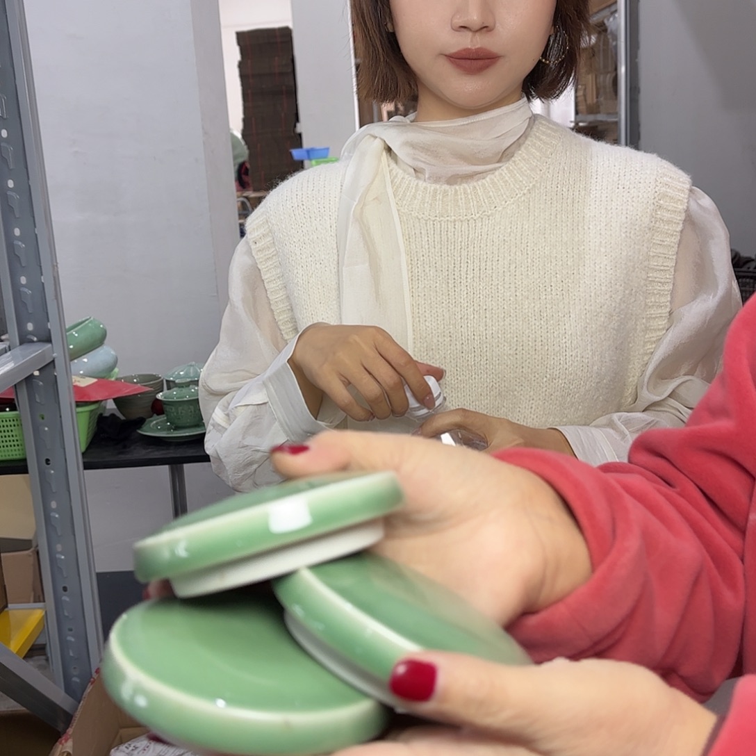 龙泉云间青瓷小米茶器