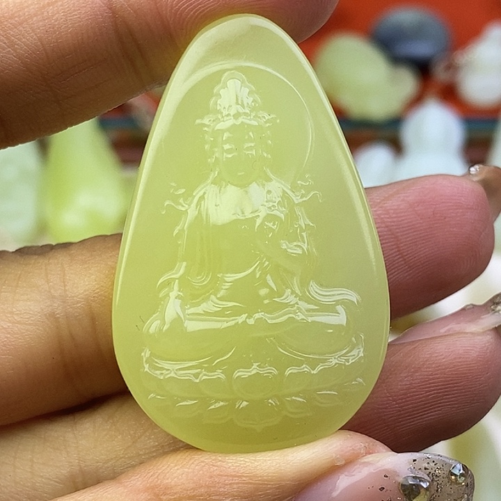祺***5和田玉未镶嵌颈饰黄口观音牌吊坠