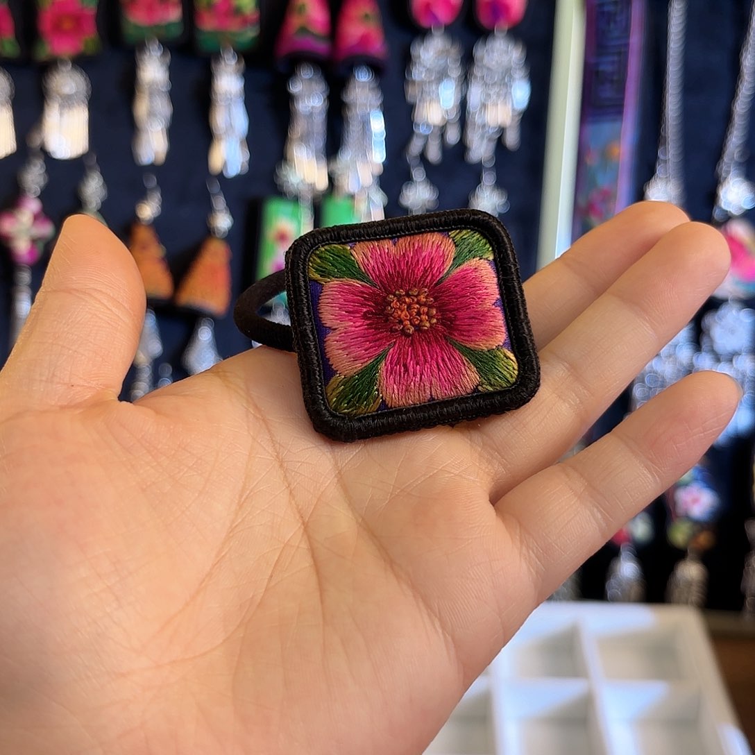 织绣衣*帅帅帅帅帅帅帅帅帅帅