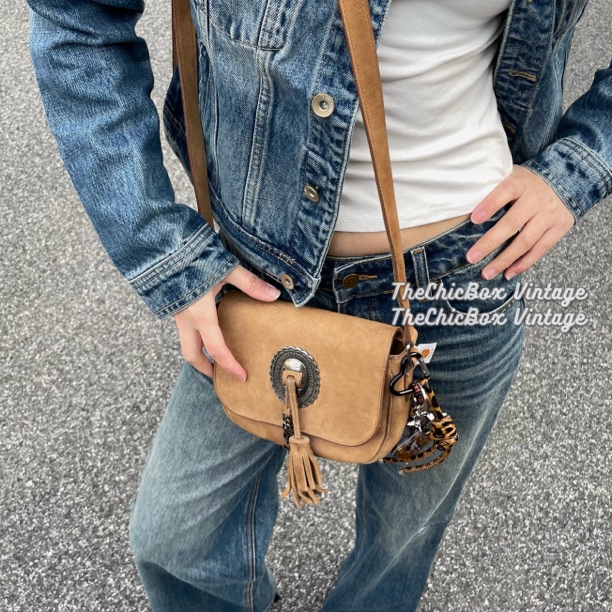 95新 YSL/圣罗兰 只盒/Ysl麂皮卡其银盾牌小流苏马鞍包