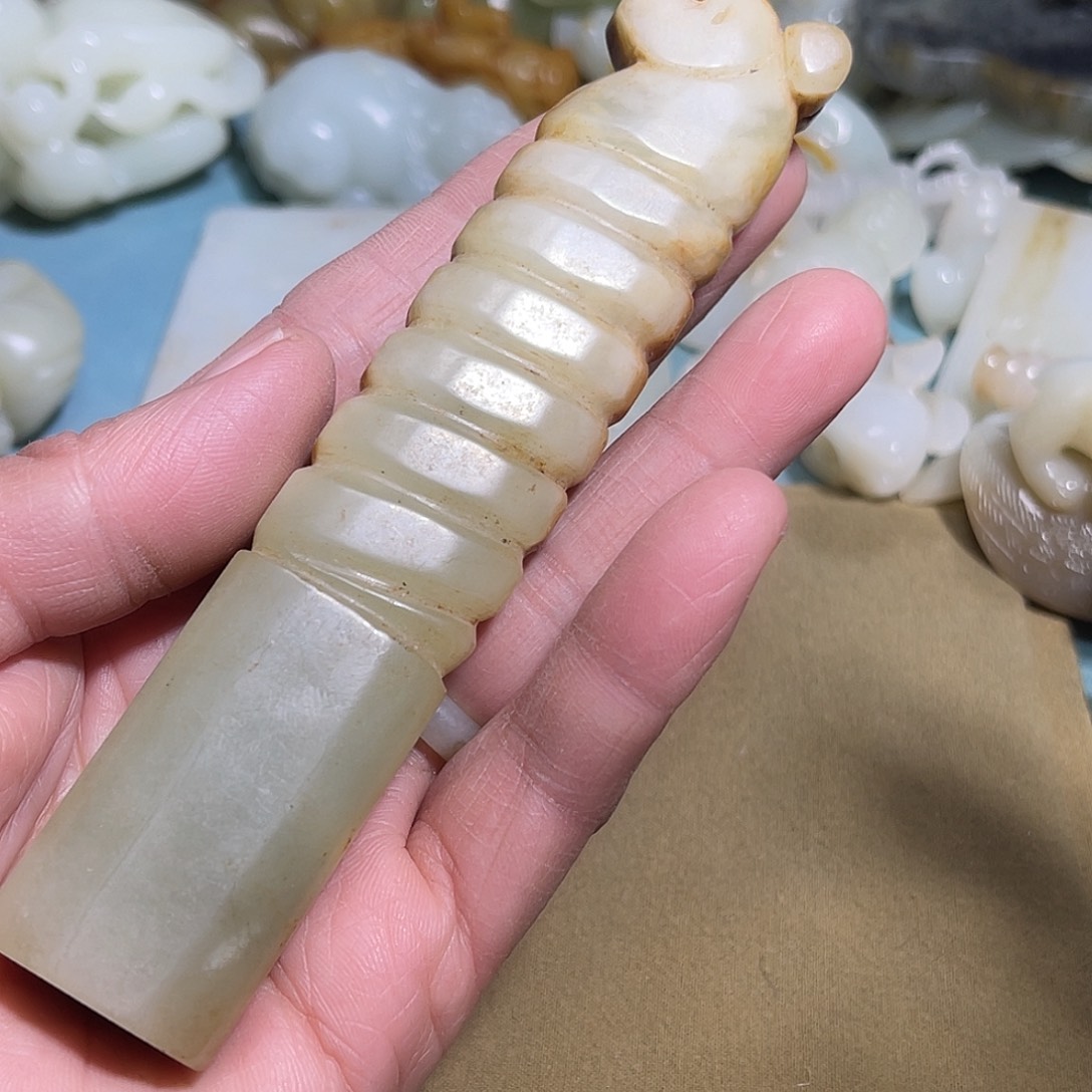 和田玉（糖玉）未镶嵌挂件