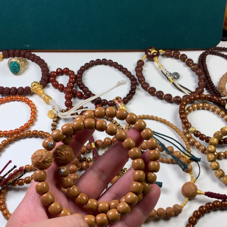 【闪购商品】猴头核桃吊坠。。。。。。。。。。。