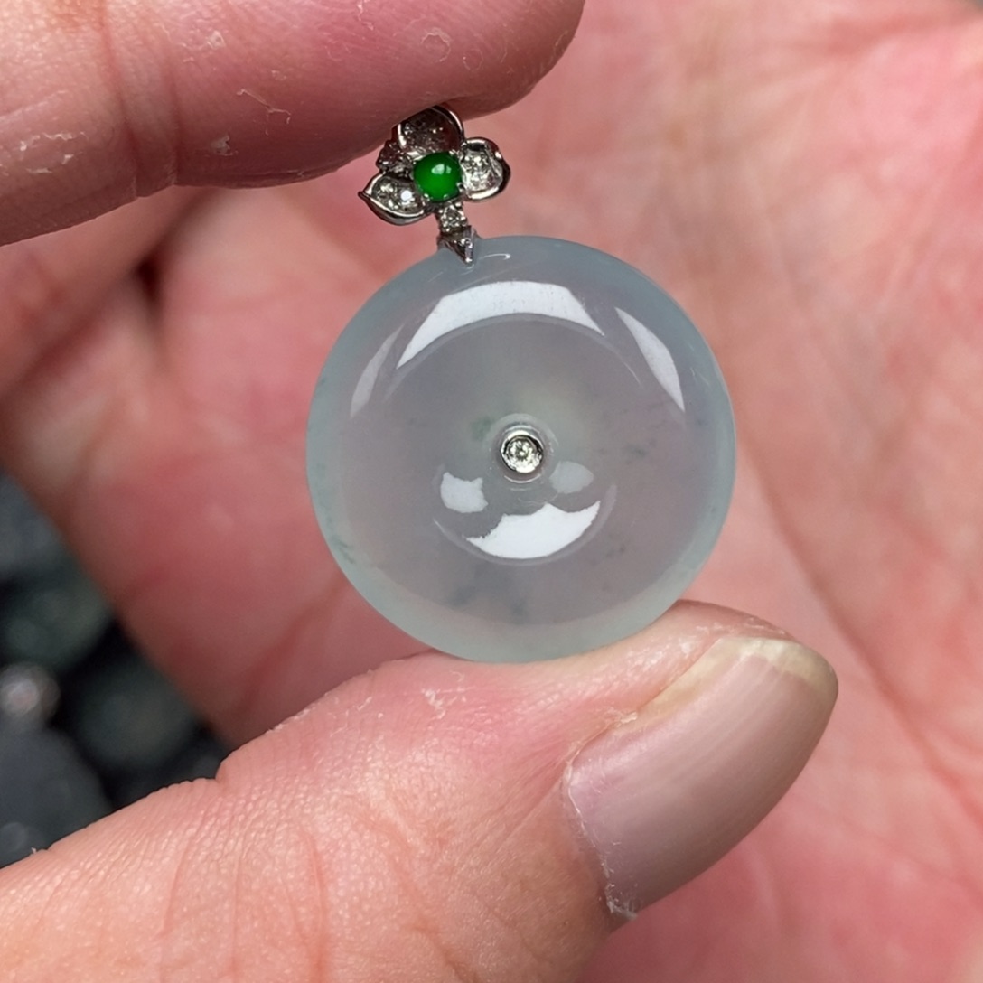 吊坠(不含链)18K金镶嵌翡翠平安扣