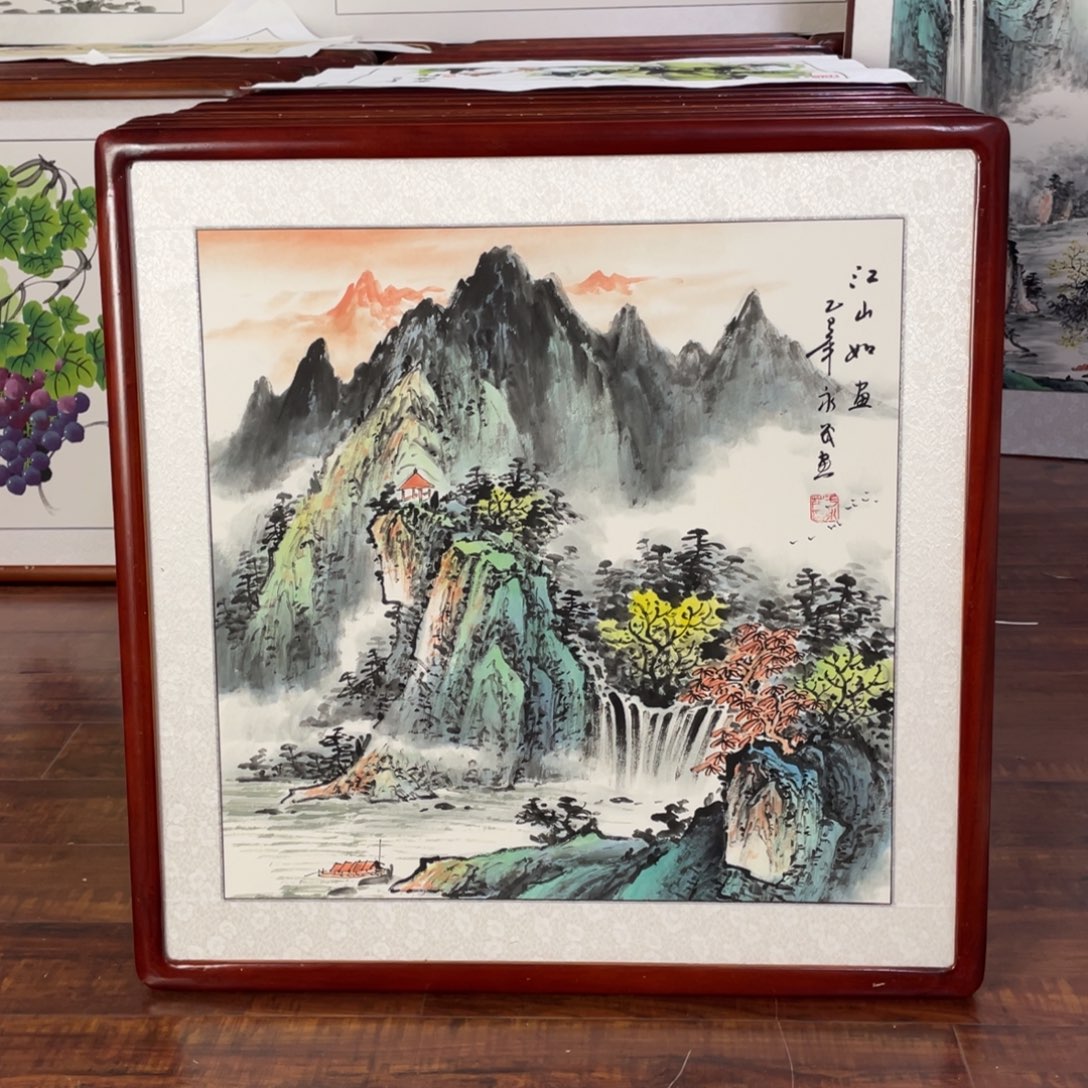 国画带框尺寸63*63厘米