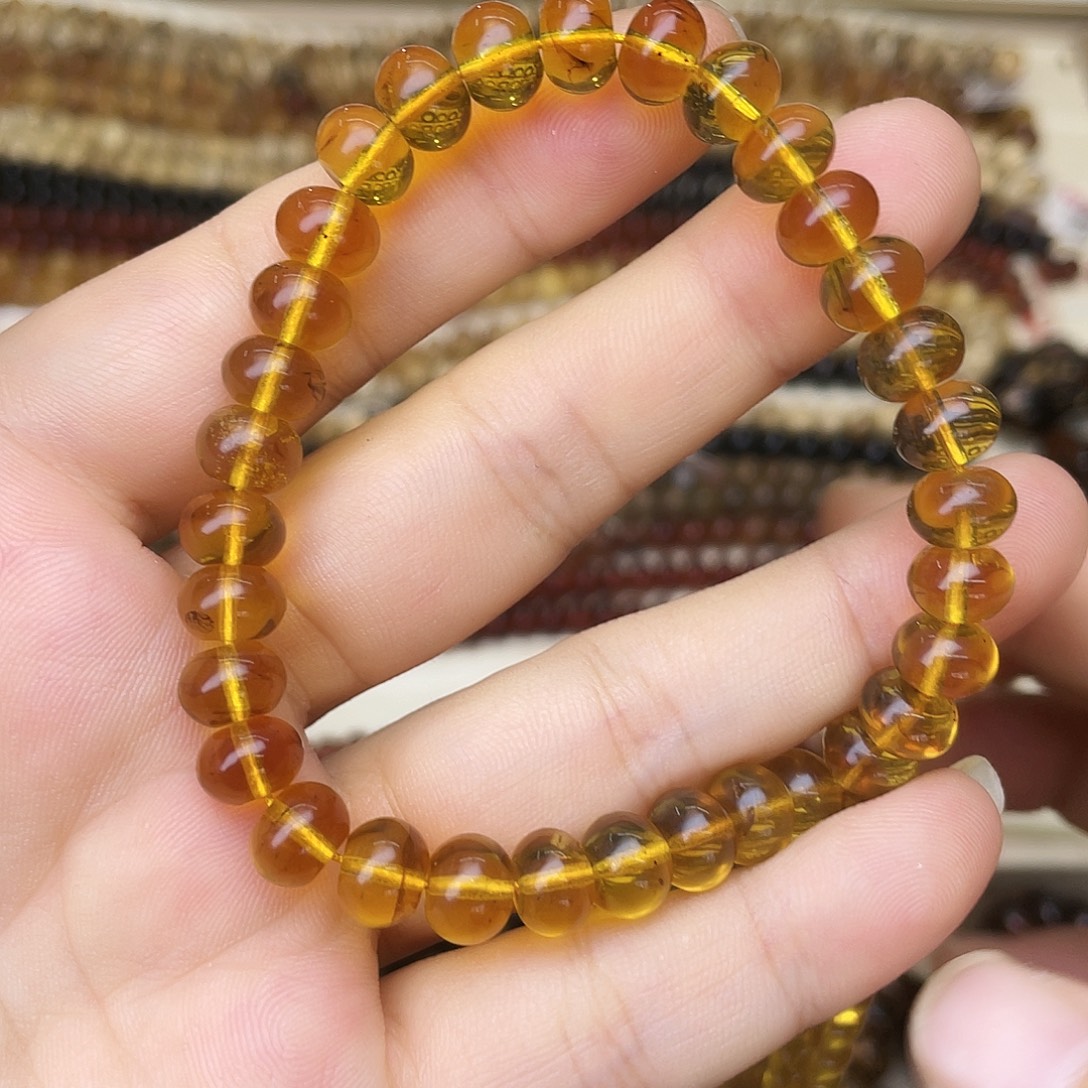 裸石琥珀未镶嵌八