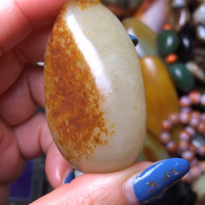 和田玉未镶嵌珠宝奇石