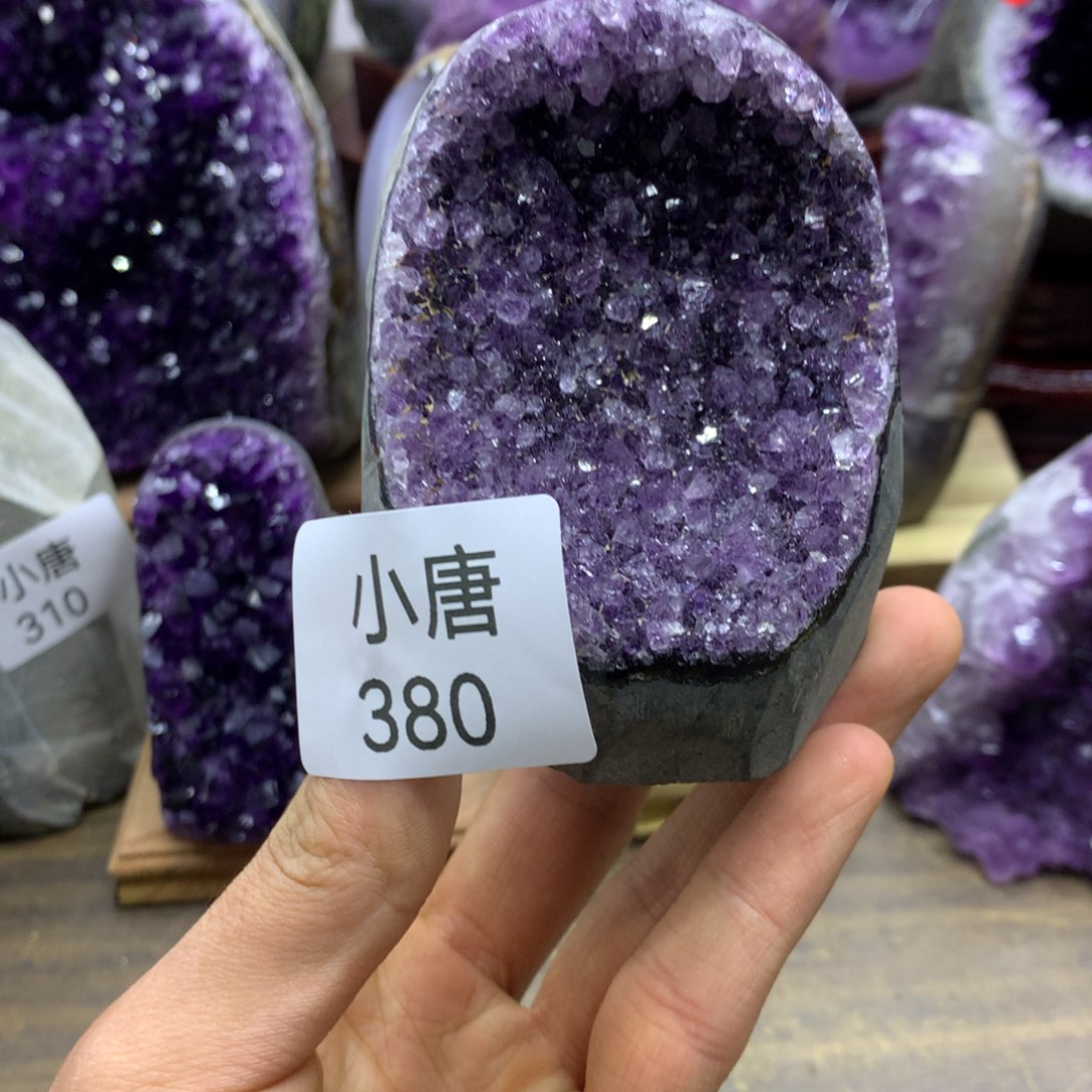 紫晶大型摆件（非配饰）未镶嵌