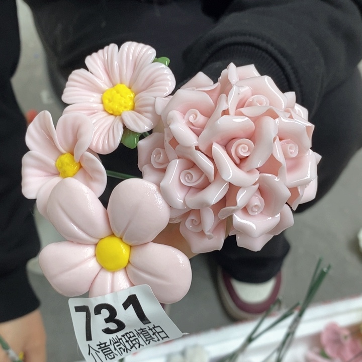 摆件陶瓷材料研究