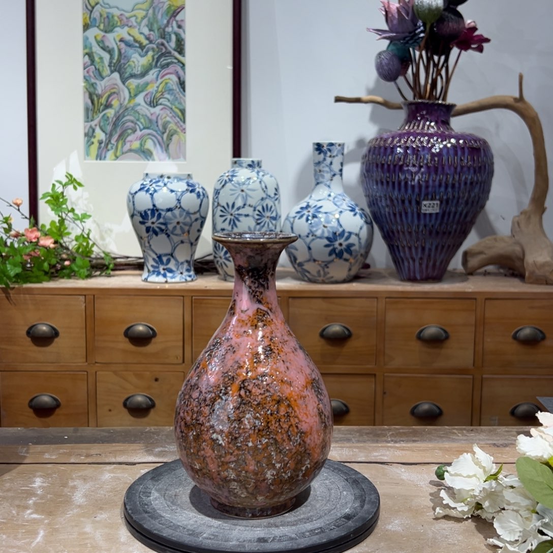 摆件陶瓷花瓶高21口2