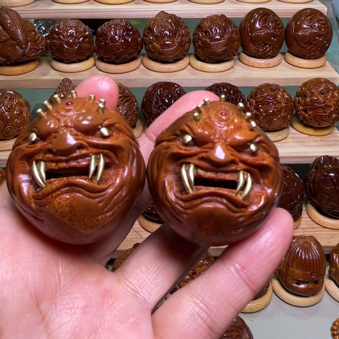 橄榄核手串/手链阿*金牙恶僧一对