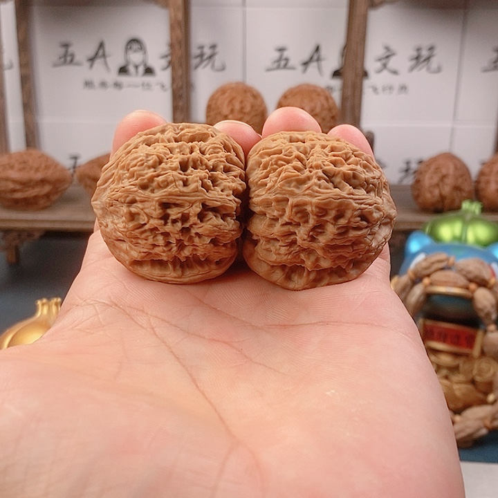 文玩核桃把件拿****的D154¥¥¥¥¥¥南疆石