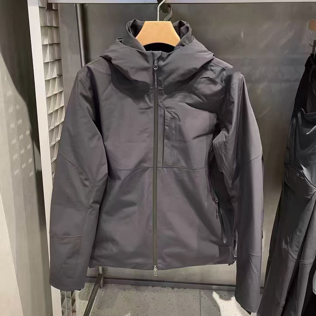 KL9015 户外休闲百搭防风防水连帽外套【笙]12/30