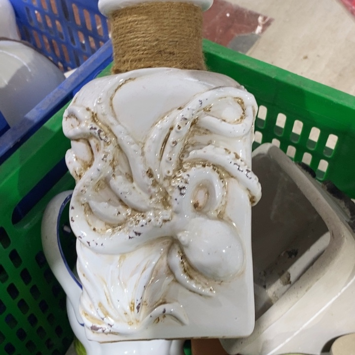 小***。陶瓷树脂工艺摆件