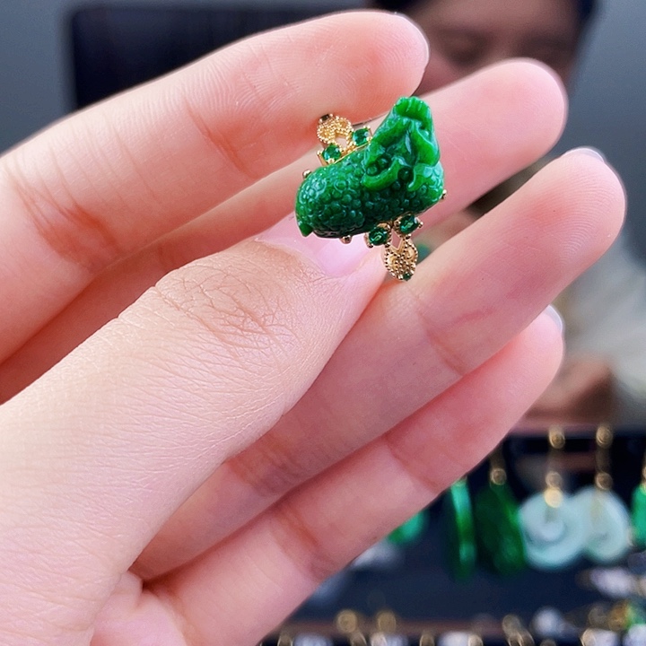 翡翠戒指银S925镶嵌饰品
