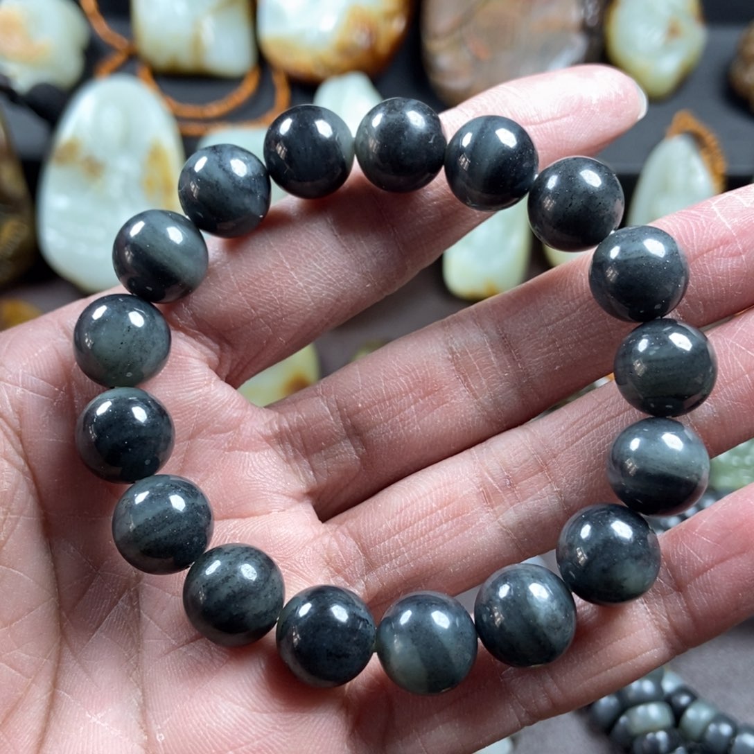 和田玉把件未镶嵌