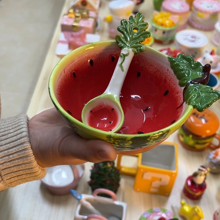 摆件陶瓷等行业的产品出口到世界