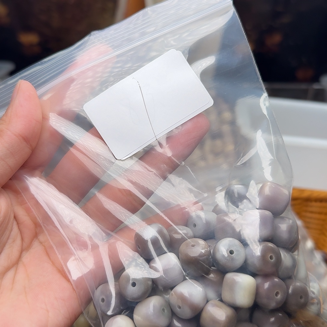 哈***宝吊坠菩提根/象牙果1 号