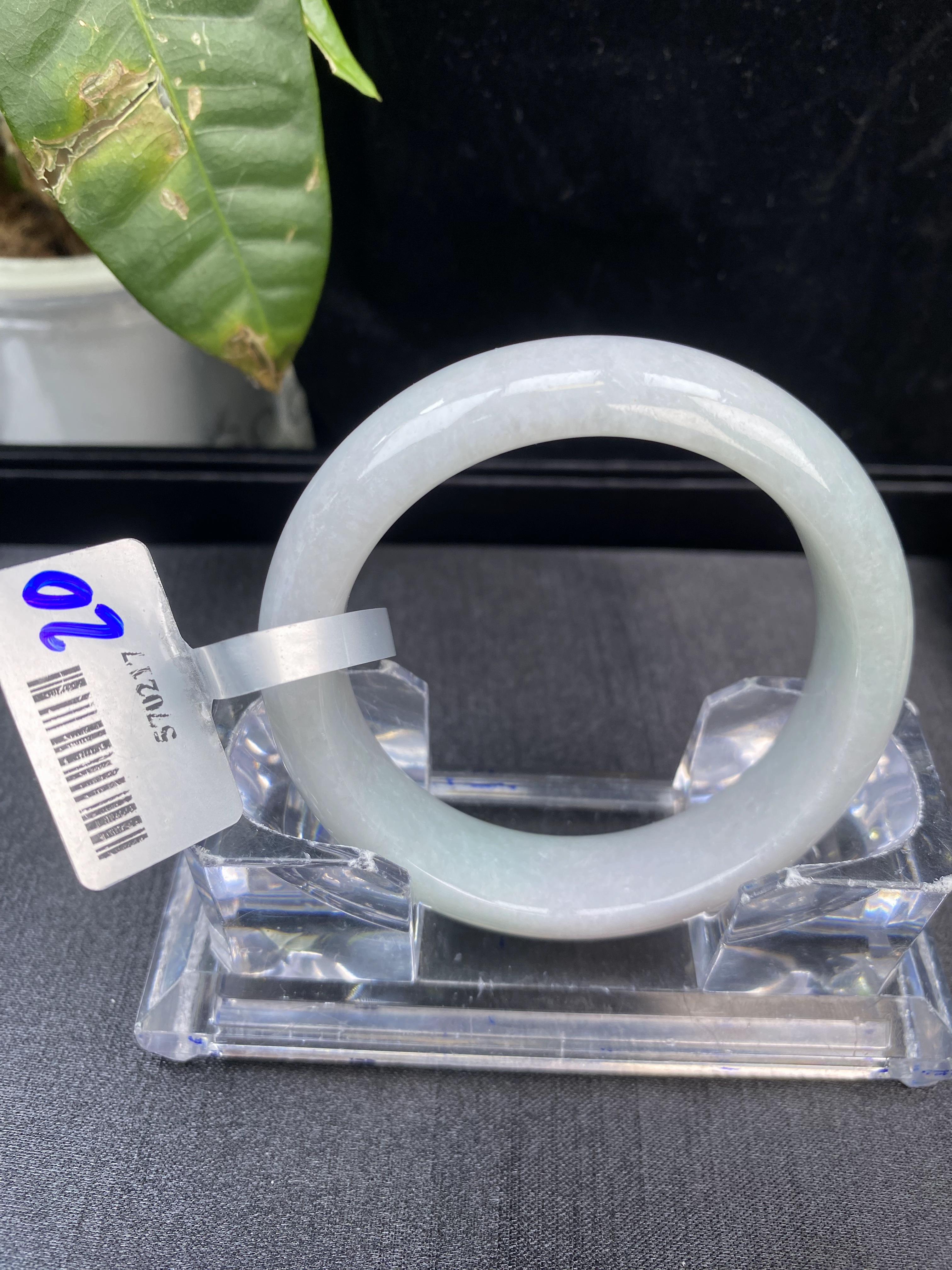 可可推荐翡翠手镯A20