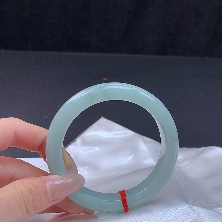 翡翠未镶嵌手镯56