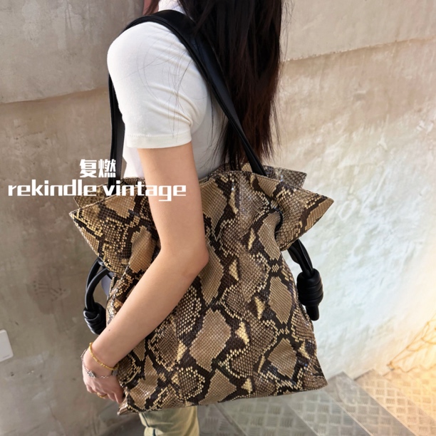 95新 LOEWE/罗意威 复燃精选/蛇皮flamenco大号福袋