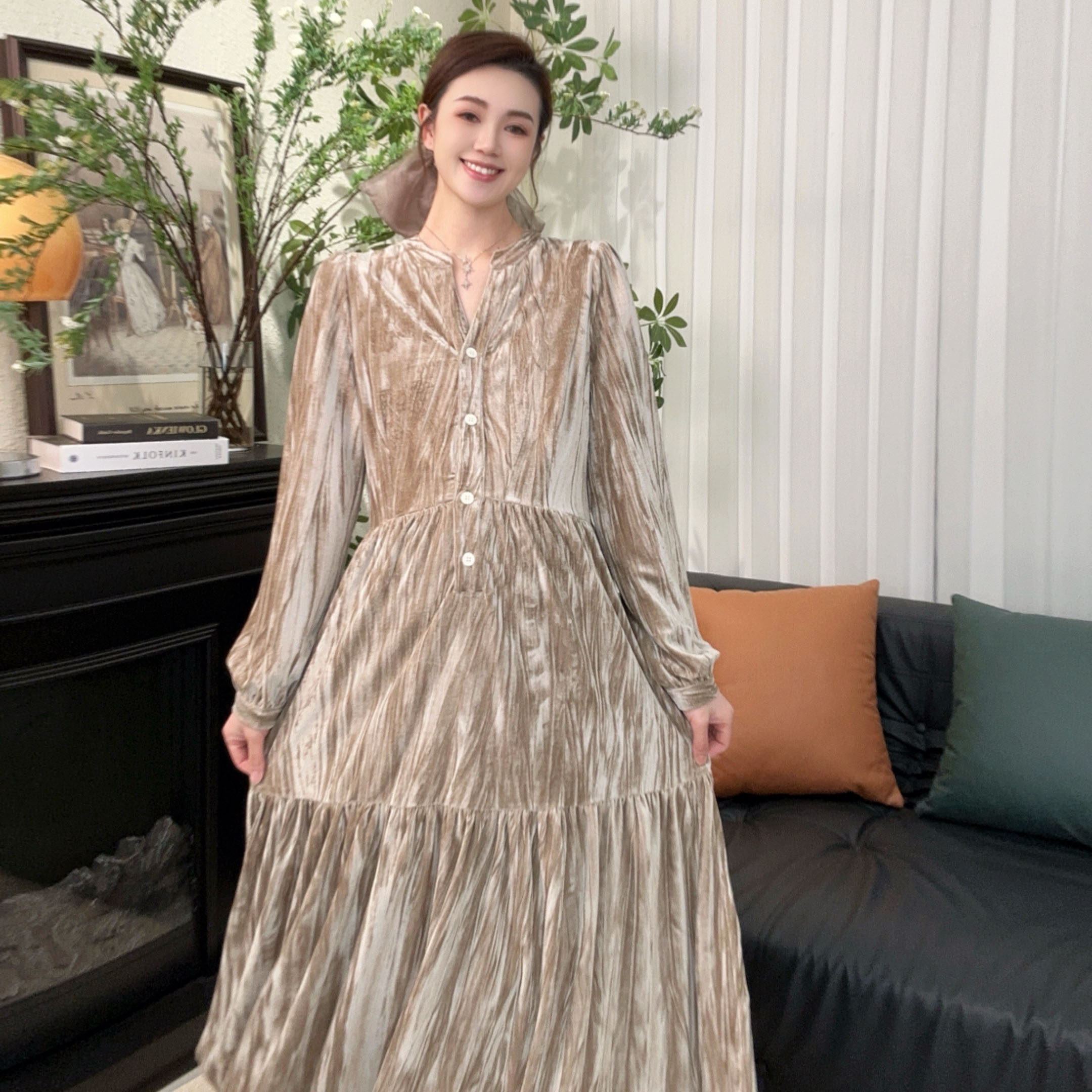 Zoey孕妇装［气泡香槟］丝绒早春气质长款孕妈妈可哺乳连衣裙