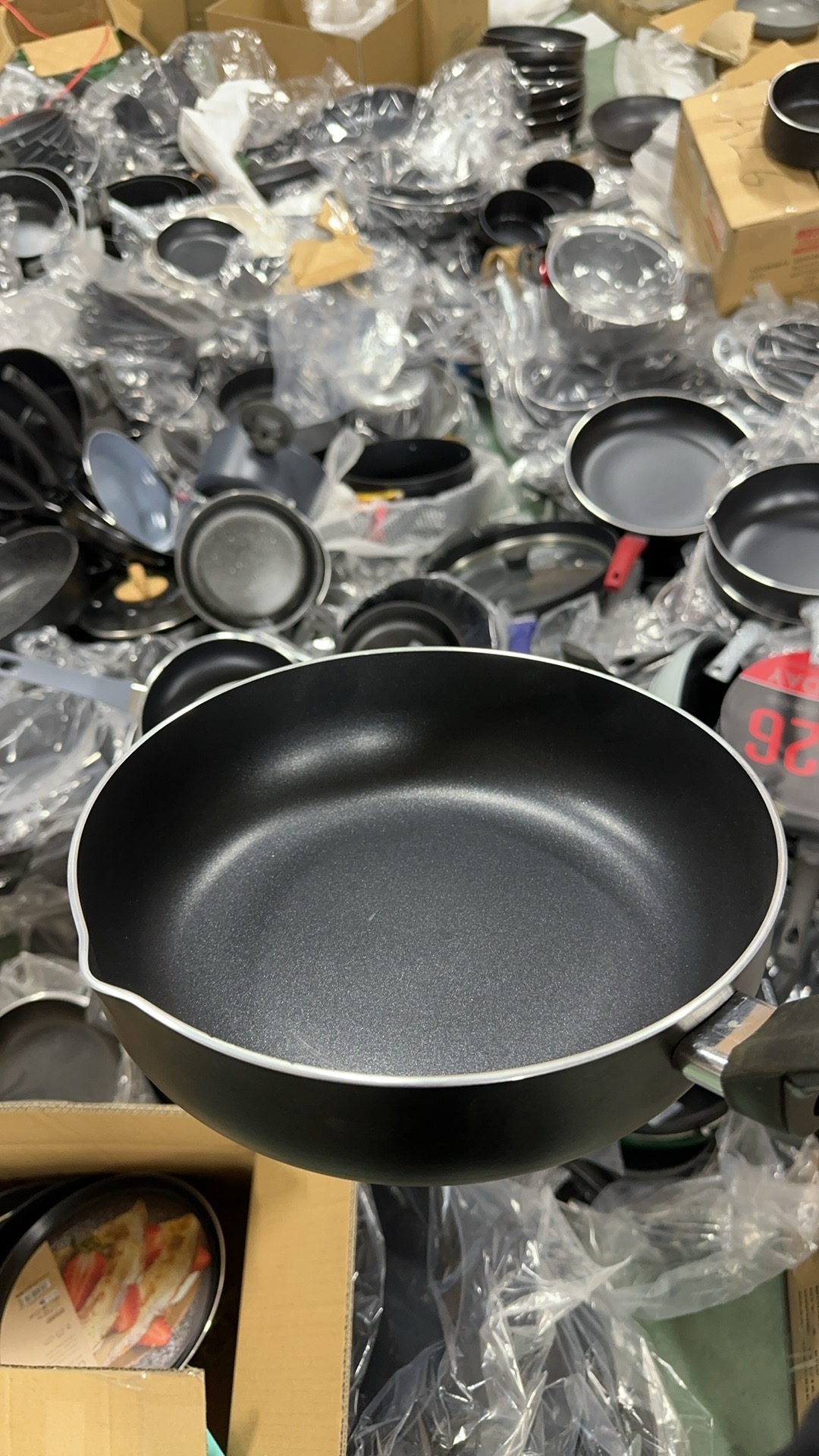 A50煎锅炒锅不粘锅口径26 高度7 外贸尾货部分微瑕，介意勿拍