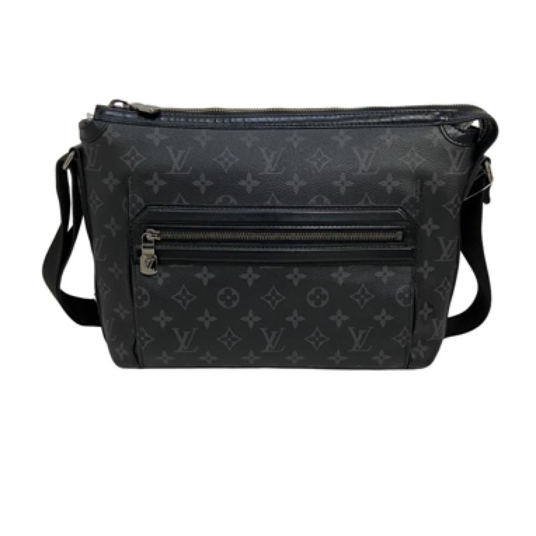 95新 LouisVuitton/路易威登 男士休闲时尚黑老花奥德赛斜挎包/42