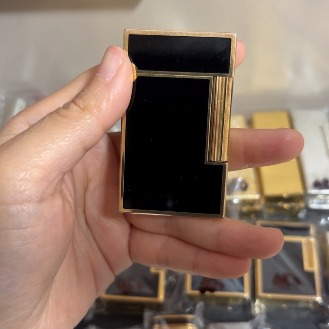 都登卡中古打火机