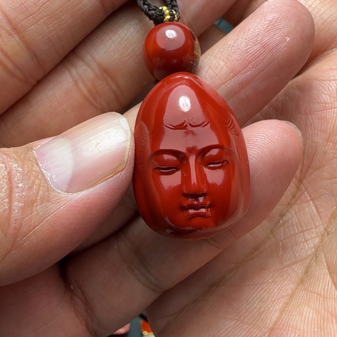 南红玛瑙颈饰未镶嵌