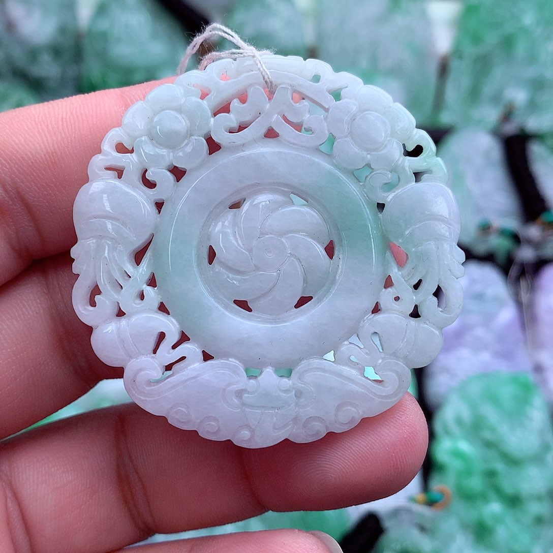 翡翠吊坠(不含链)未镶嵌