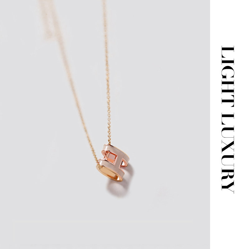 合金项链 【V金工艺】  H项链 奶茶色 锁骨链女简约设计感