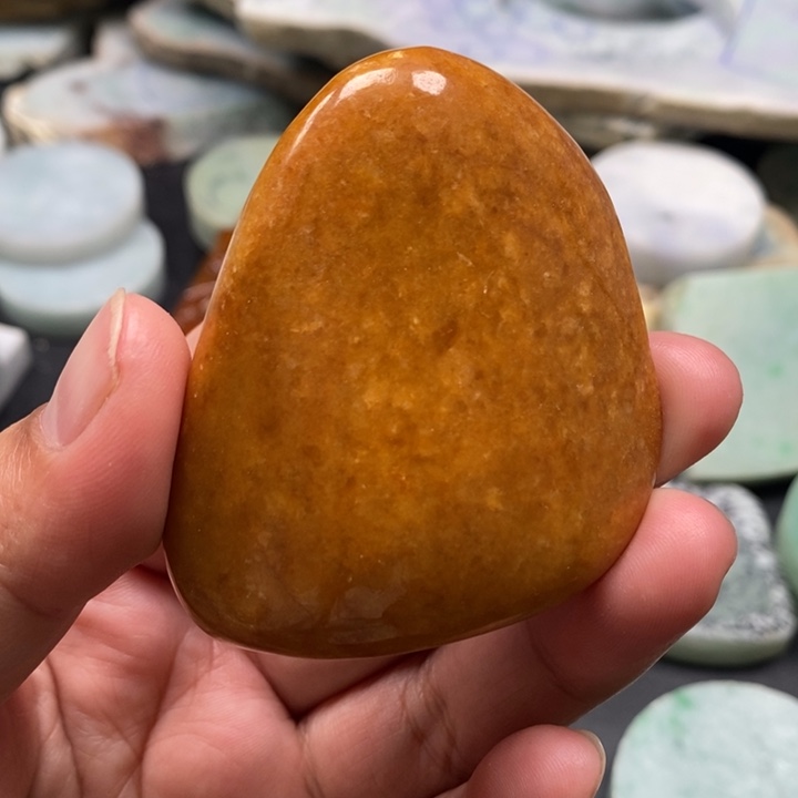 翡翠配石天然缅甸翡翠玉石