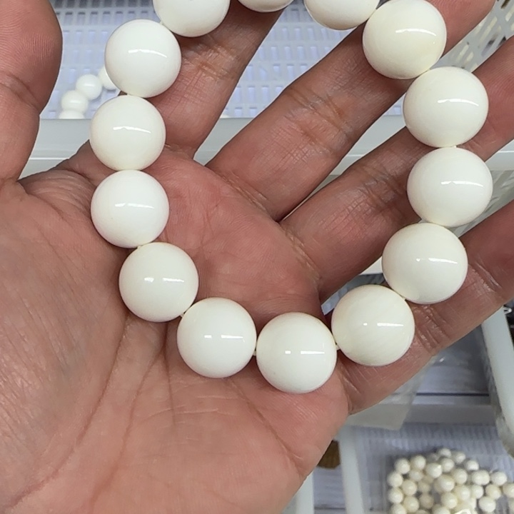 白玉菩提吊坠白色351