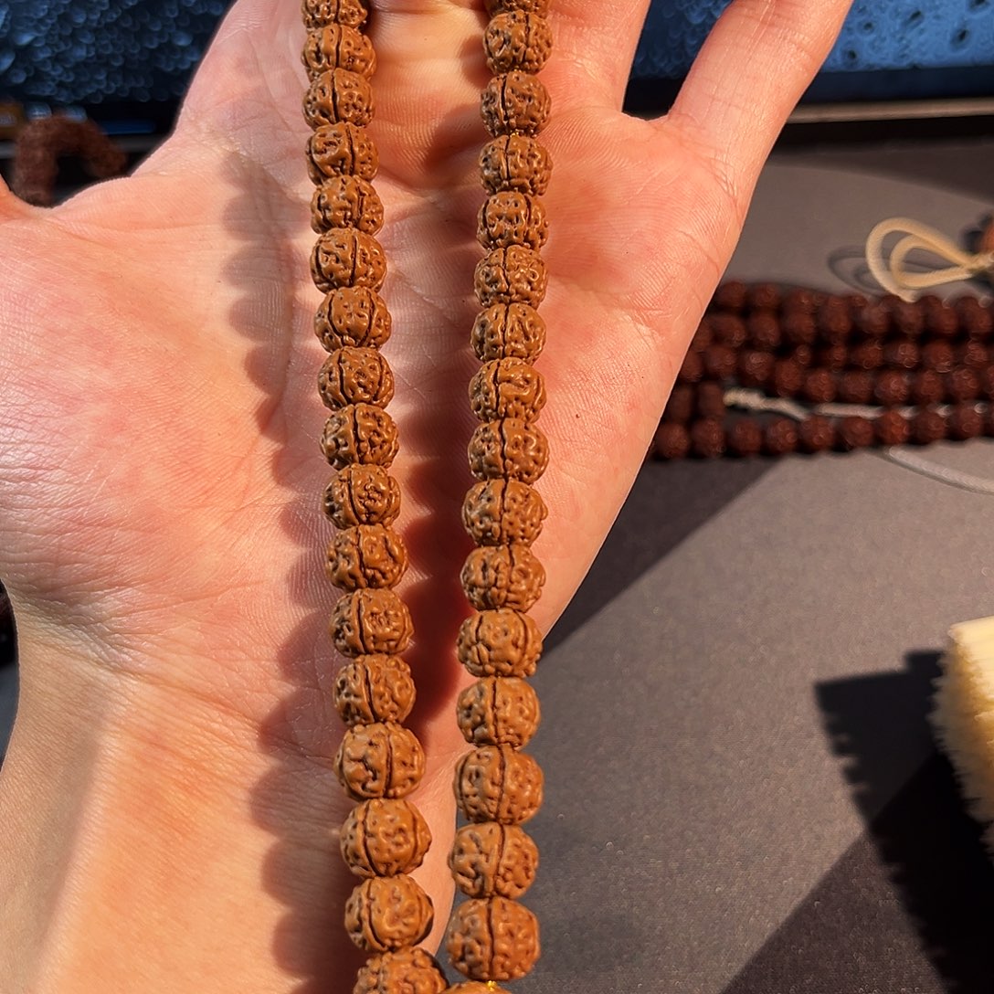 几***痴木质老树王金刚菩提手持