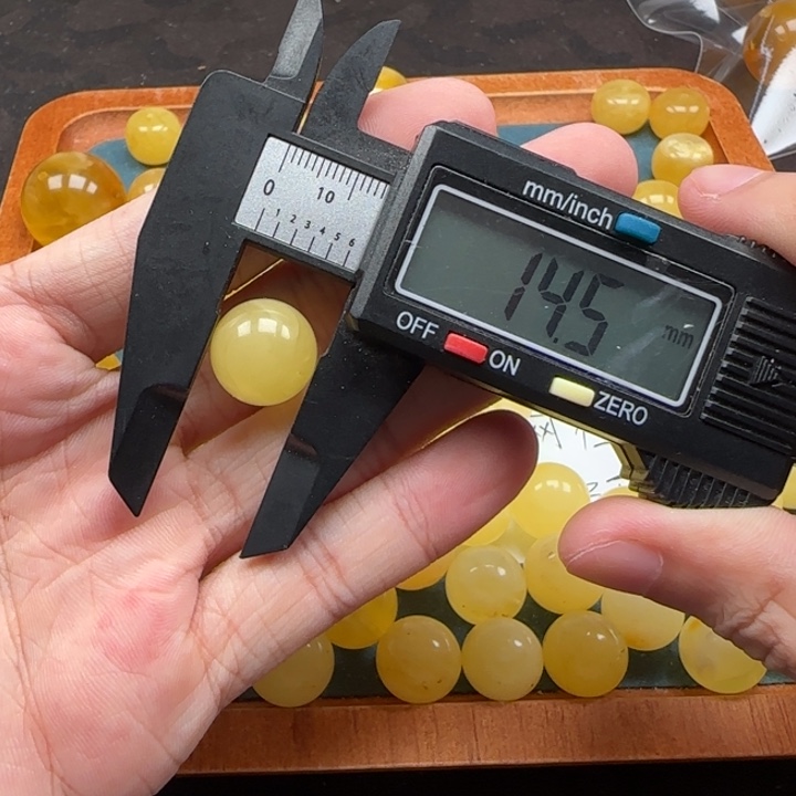 蜜蜡未镶嵌珠宝奇石天然133