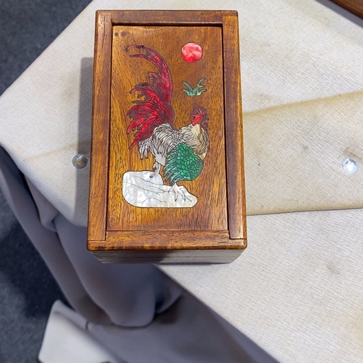 @****木木木小机关盒鸡