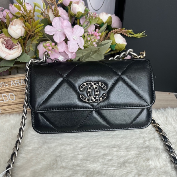 99新 Chanel/香奈儿 香奈儿黑银19bag woc mini（23芯片）